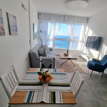 Beautiful 2-Bedroom Sea-View Apartment Netanya Extérieur photo