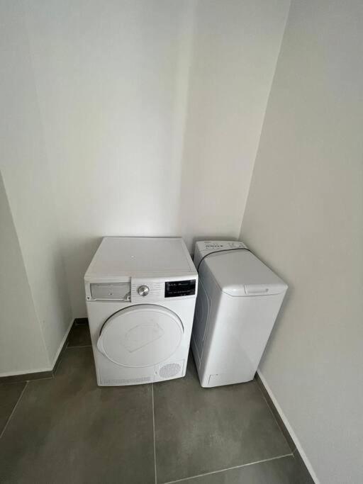 Beautiful 2-Bedroom Sea-View Apartment Netanya Extérieur photo